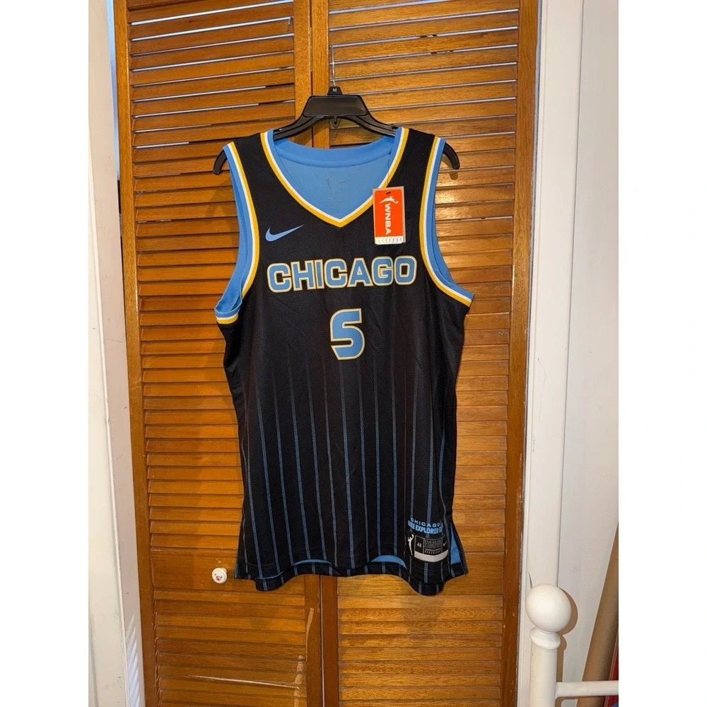 Chicago Sky Angel Reese Nike Jersey. Womens Large (NWTS)